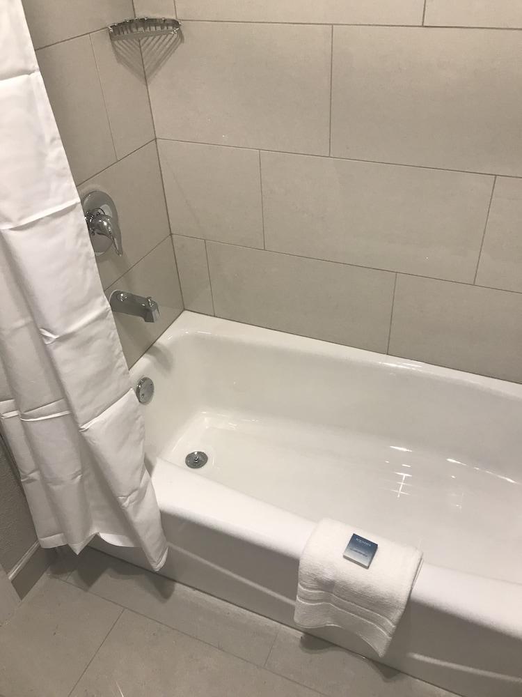 Best Western Plus North Joliet Exterior photo
