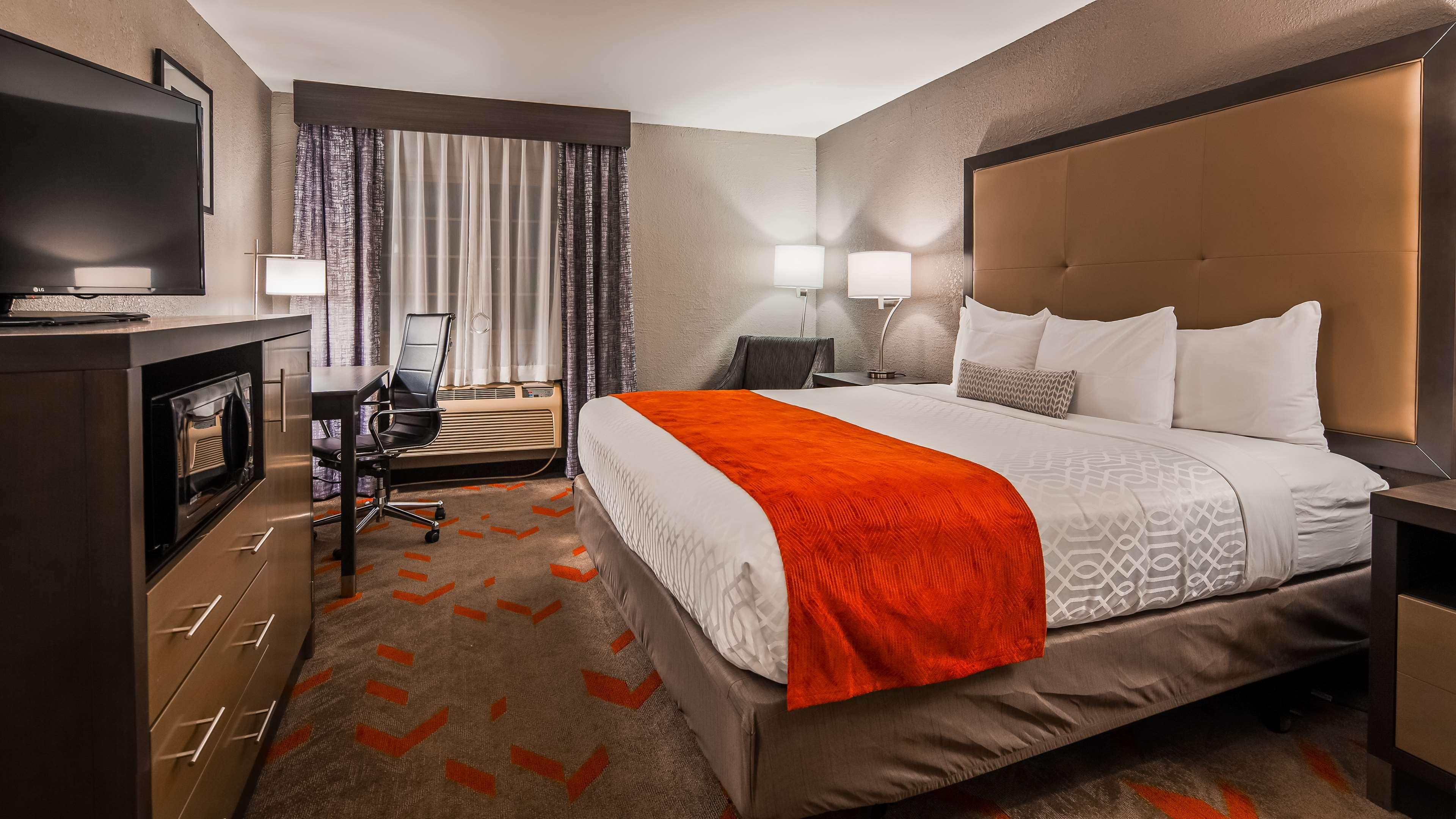Best Western Plus North Joliet Exterior photo